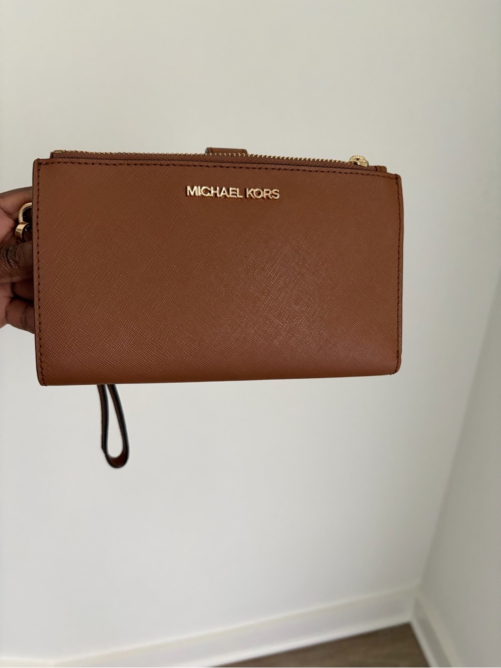 Michael Kors Men's Tan Leather Wristlet Wallet with Gold Logo
